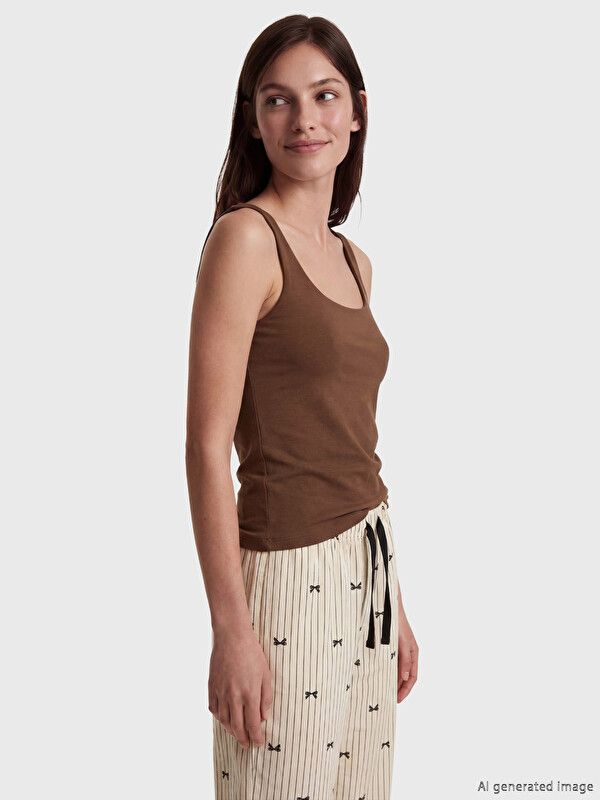 Moudda LC Waikiki - Sous-vêtement - Débardeur pour Femme couleur Marron - Tunisie 1