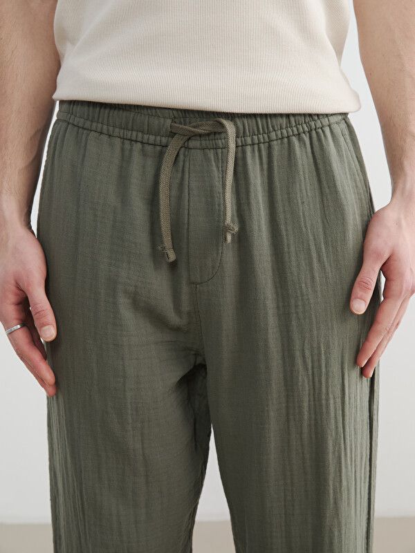 Moudda LC Waikiki - Pantalon mi-saison en tissu pour Homme couleur Vert kaki - Tunisie 3
