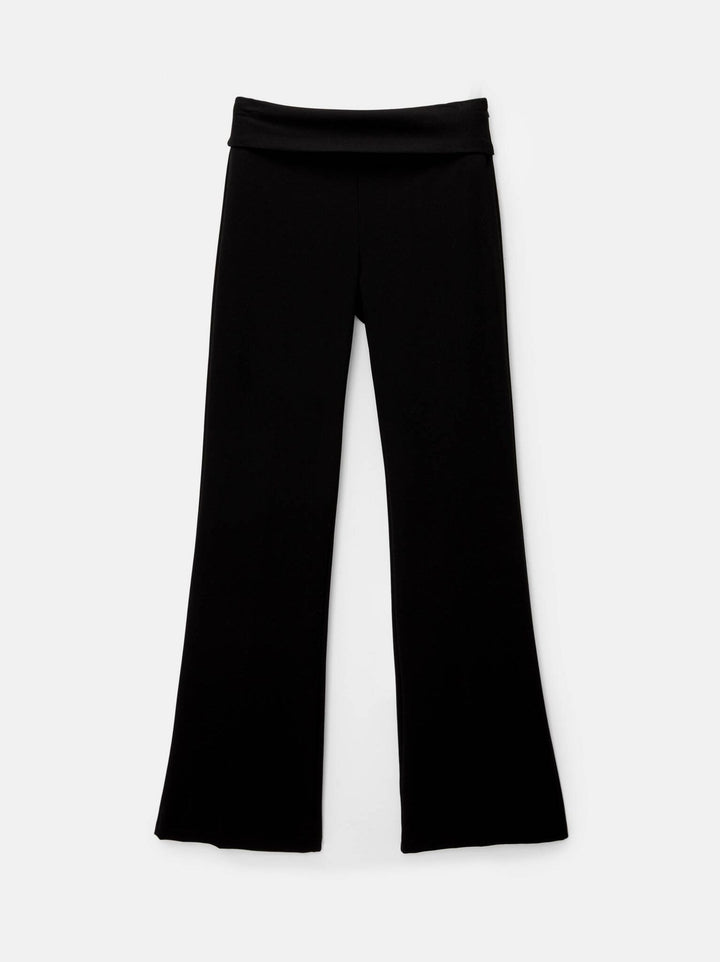 Moudda PULL & BEAR - Pantalon Flare Ceinture Revers Renewcell - Tunisie 6