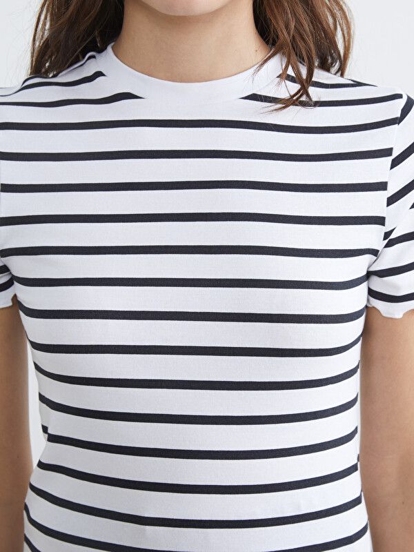 Moudda LC Waikiki - Blouse maternité en jersey manches courtes pour Femme couleur Noir rayé - Tunisie 3