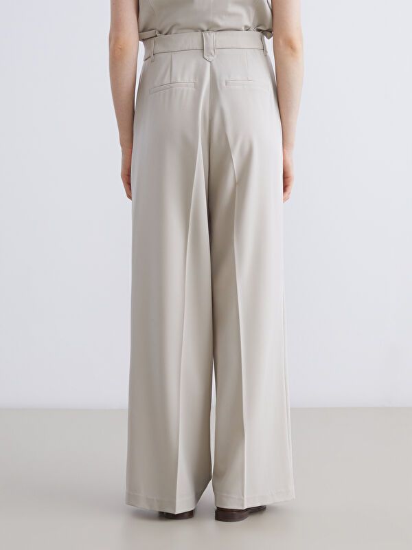 Moudda LC Waikiki - Pantalon tissé fin Femme Beige - Tunisie 4