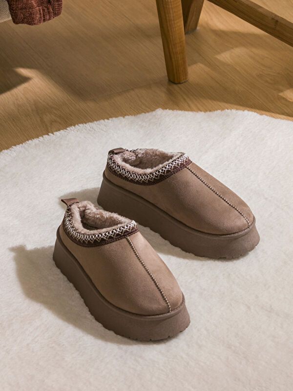 Moudda LC Waikiki - Pantoufles pour Femmes - Tunisie 1