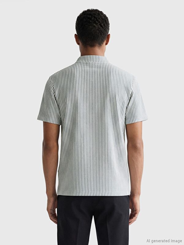Moudda LC Waikiki - T-shirt en jersey à manches courtes pour Homme couleur Bleu marine rayé - Tunisie 4