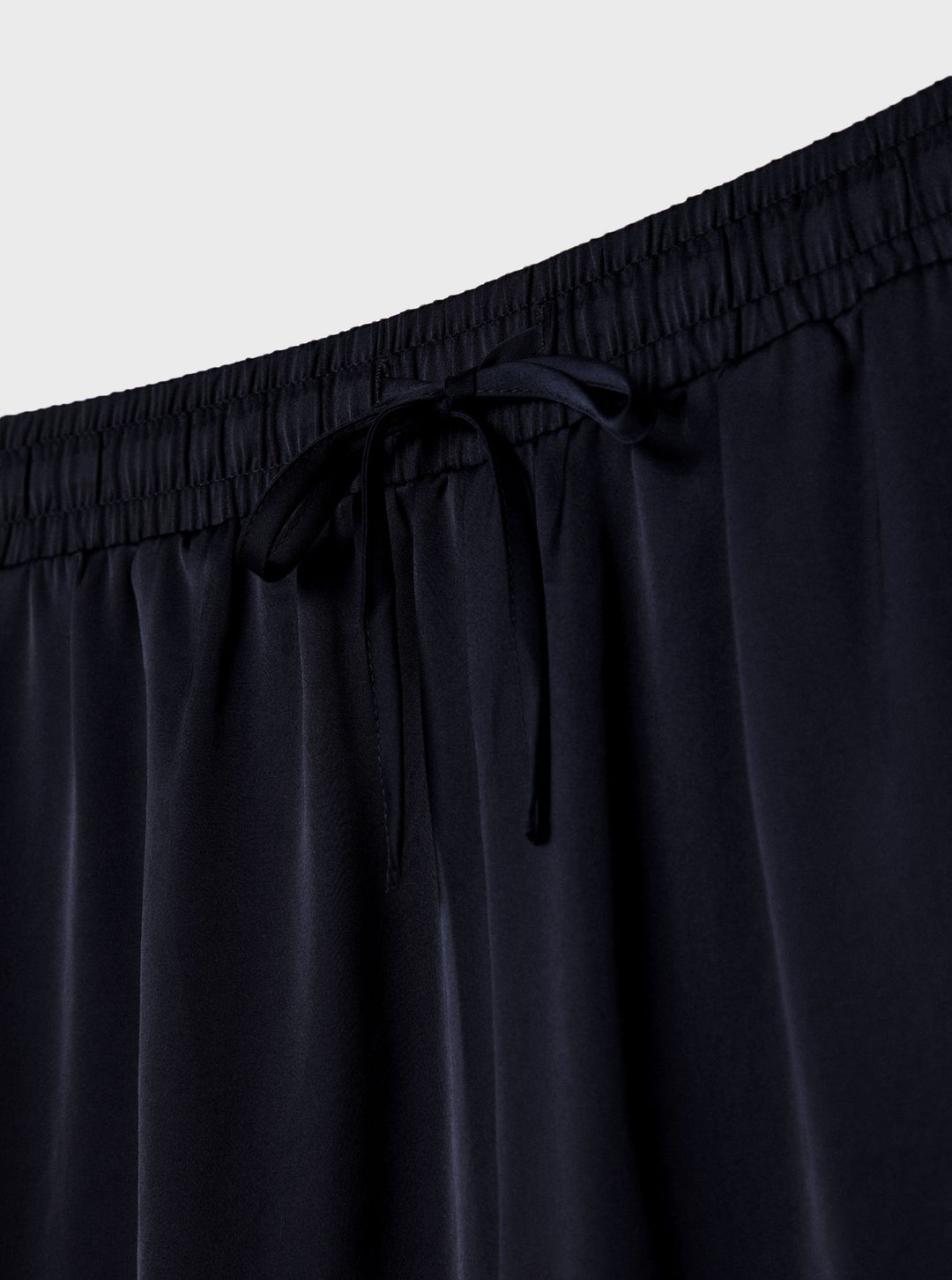 Moudda STRADIVARIUS - Jupe-Culotte en Satin - Tunisie 1