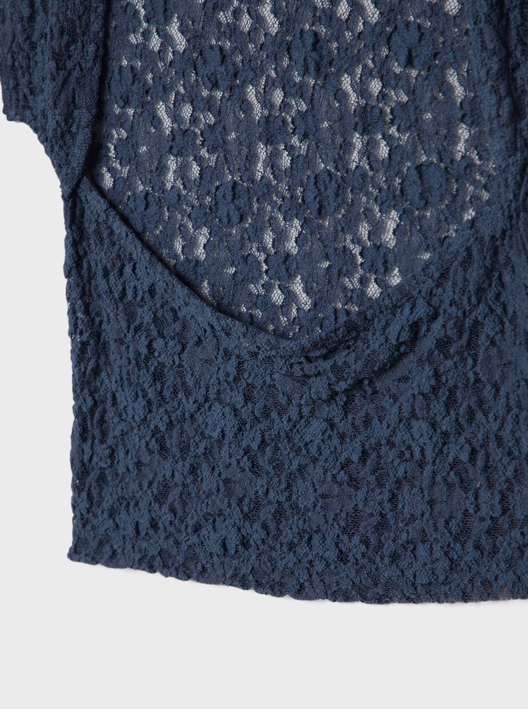 Moudda STRADIVARIUS - T-Shirt Mini Manches Dos Nu en Dentelle - Tunisie 2