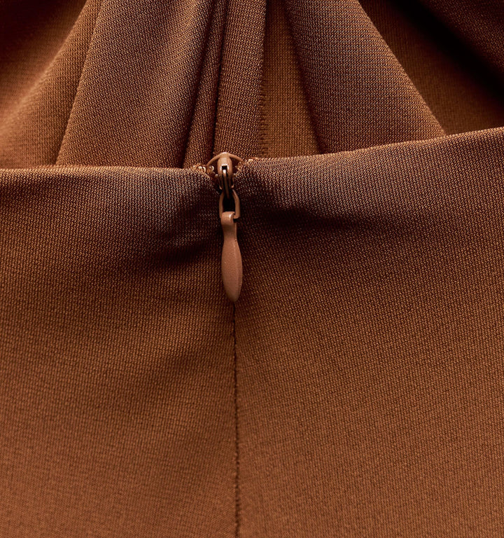 Moudda ZARA - Robe longue maille col fermé dos ouvert découpes torsadées - Tunisie 5