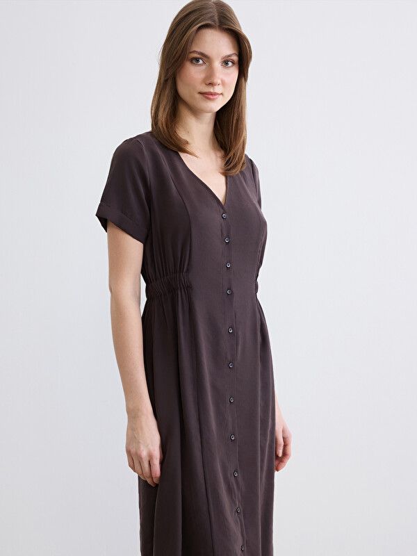 Moudda LC Waikiki - Robe maternité à manches courtes pour Femme couleur Marron foncé - Tunisie 1