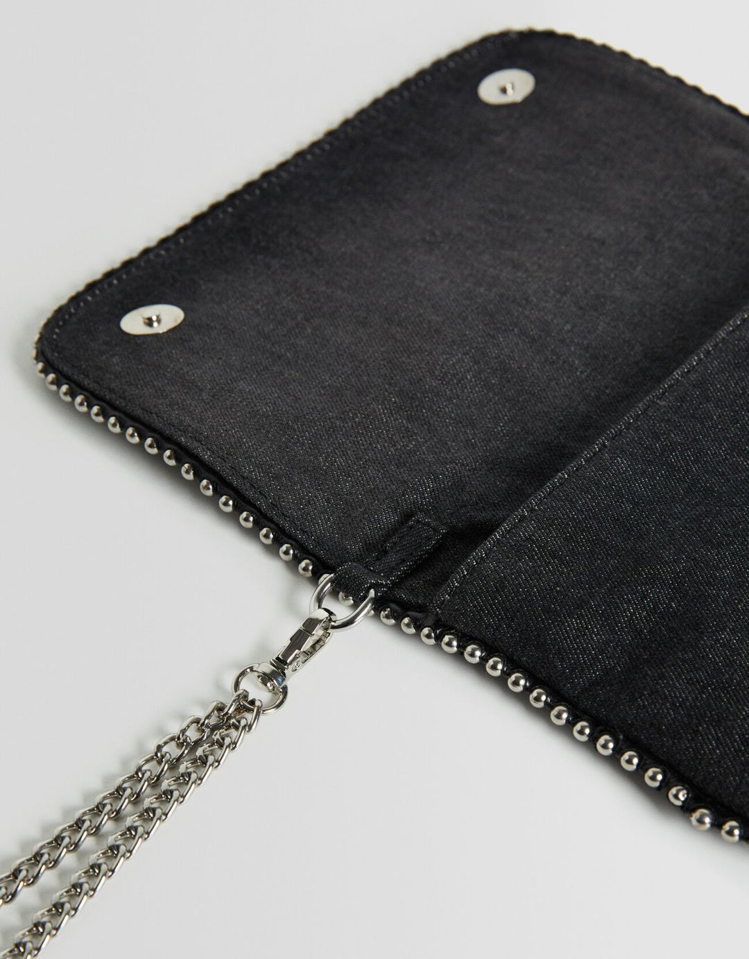 Moudda BERSHKA - Maroquinerie - Tunisie 1