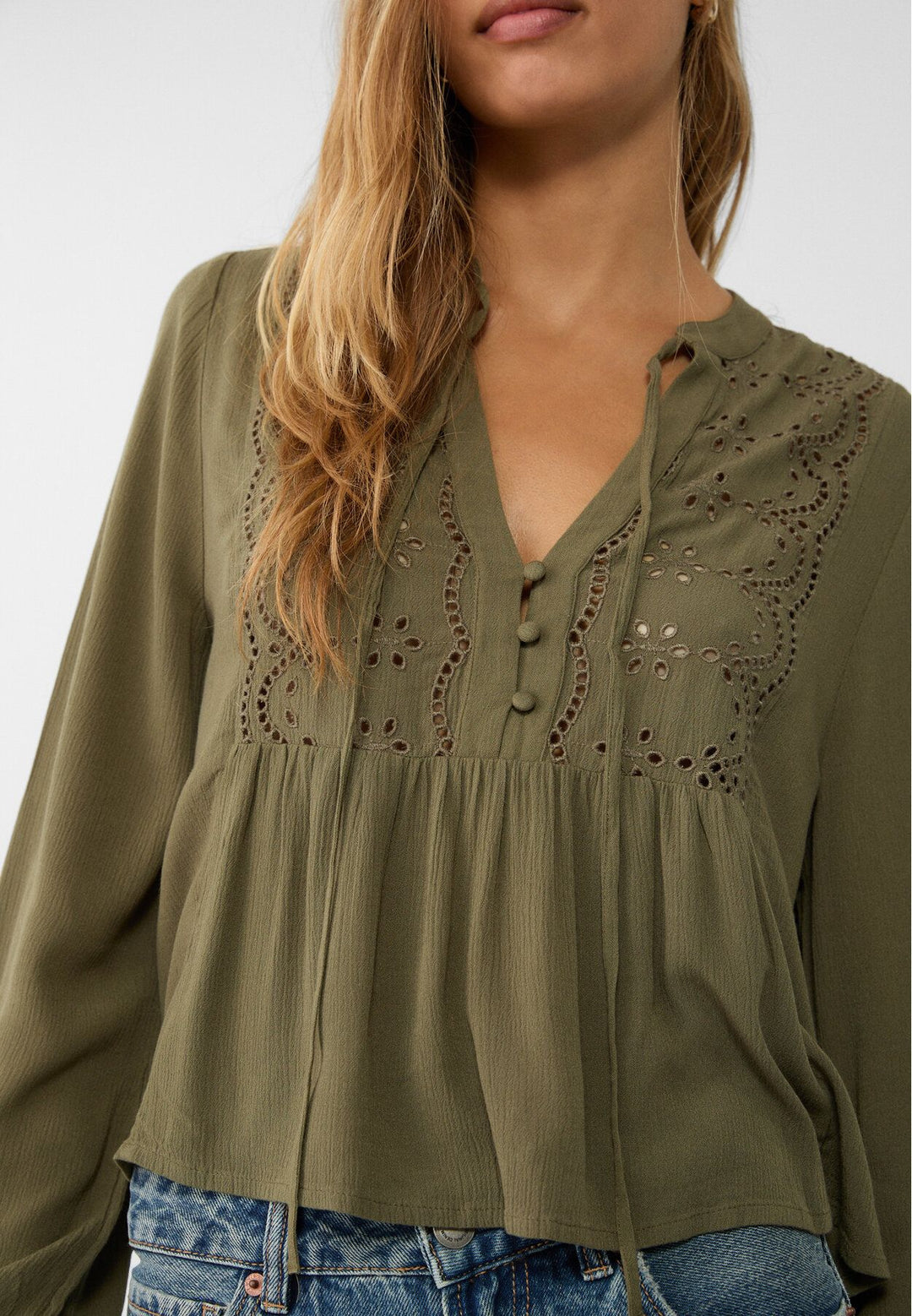 Moudda STRADIVARIUS - Blouse Fluide Brodée - Tunisie 4