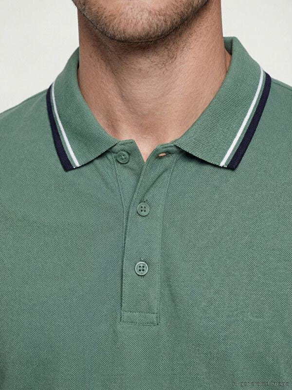 Moudda LC Waikiki - T-shirt col polo basique manches courtes en jersey pour Homme couleur Vert - Tunisie 3
