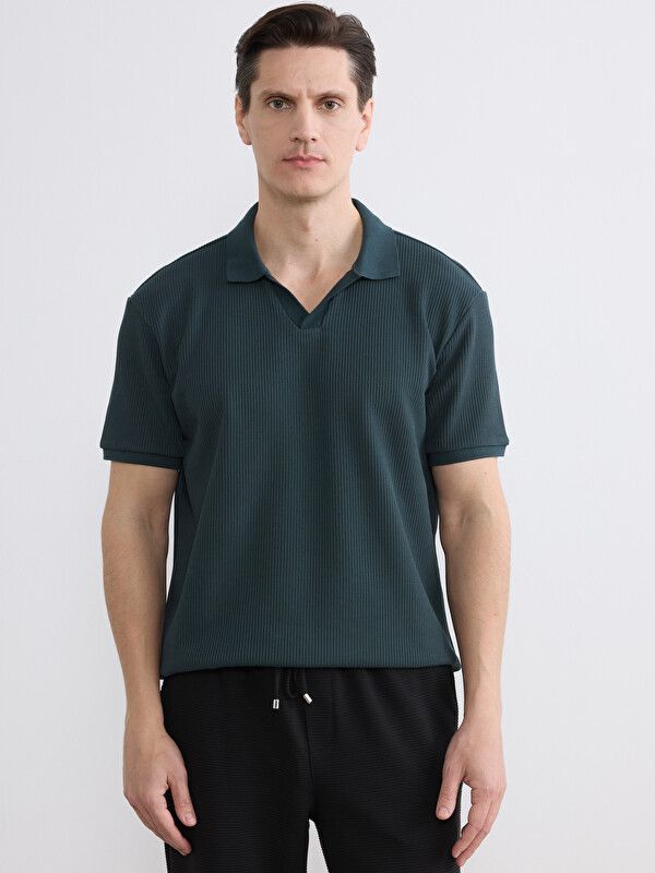 Moudda LC Waikiki - T-shirt manches courtes en jersey pour Homme couleur Vert foncé - Tunisie 1