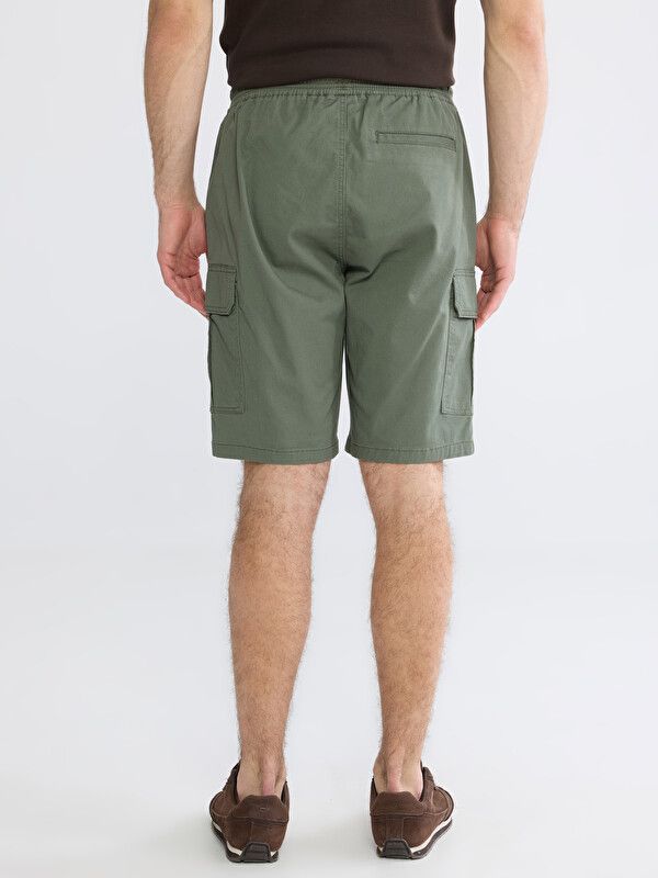Moudda LC Waikiki - Bermuda en tissu pour Homme couleur Vert kaki - Tunisie 4