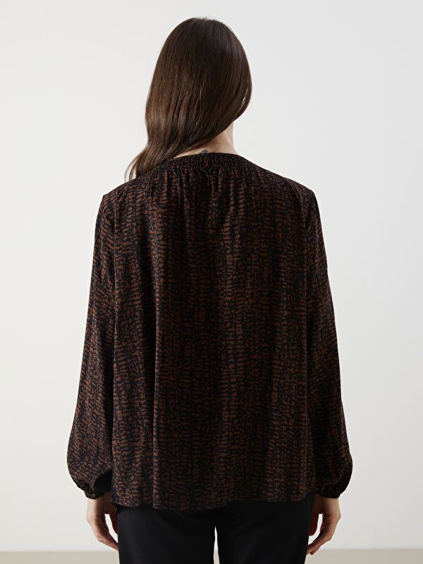 Moudda LC Waikiki - Blouse tissée imprimée manches longues Femme Imprimé en noir - Tunisie 4