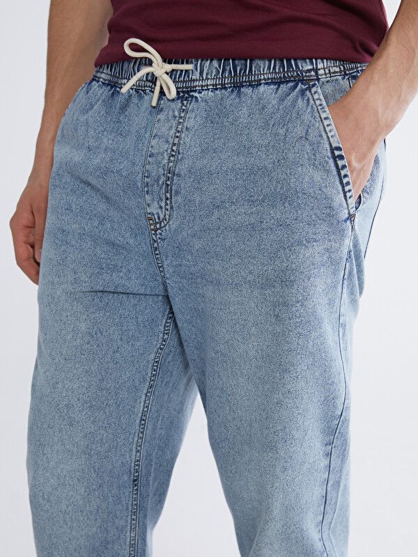 Moudda LC Waikiki - Jean basique en denim pour Homme couleur Bleu indigo clair rodé - Tunisie 3