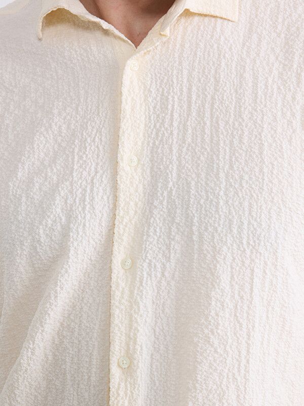 Moudda LC Waikiki - Chemise manches courtes en tissu pour Homme couleur Écru - Tunisie 3