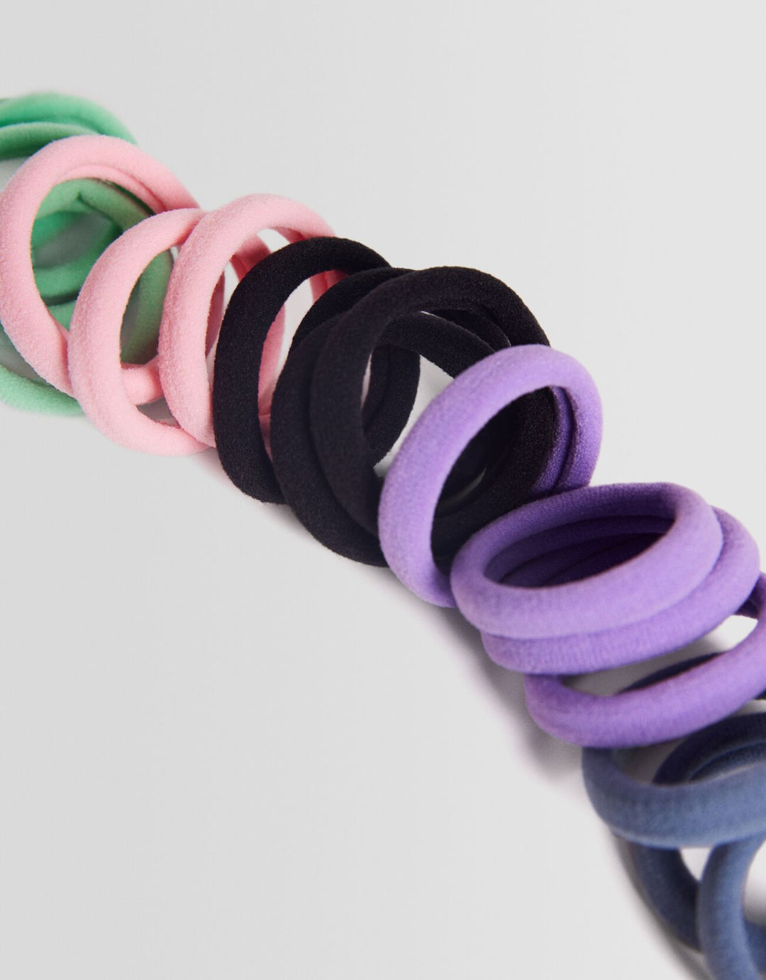 Moudda BERSHKA - Bijoux - Tunisie 1