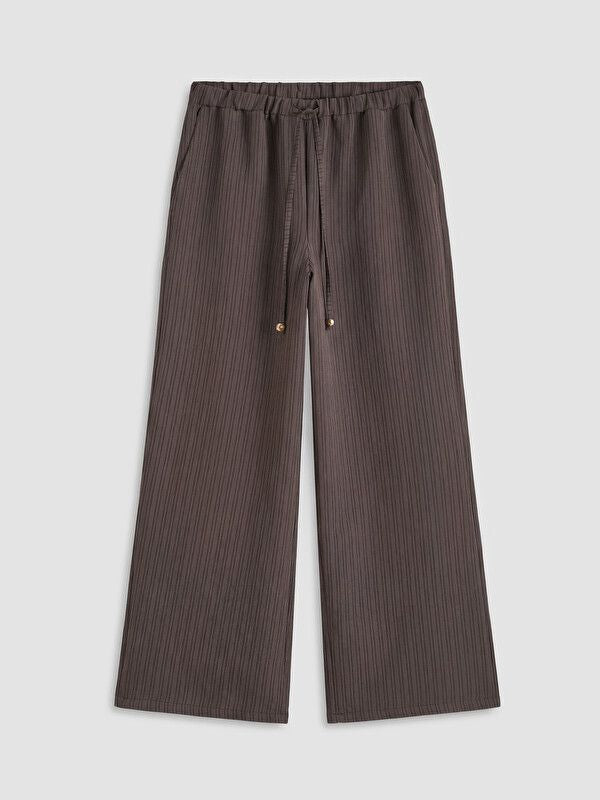 Moudda LC Waikiki - Pantalon fin en tissu pour Femme couleur Marron rayé - Tunisie 1