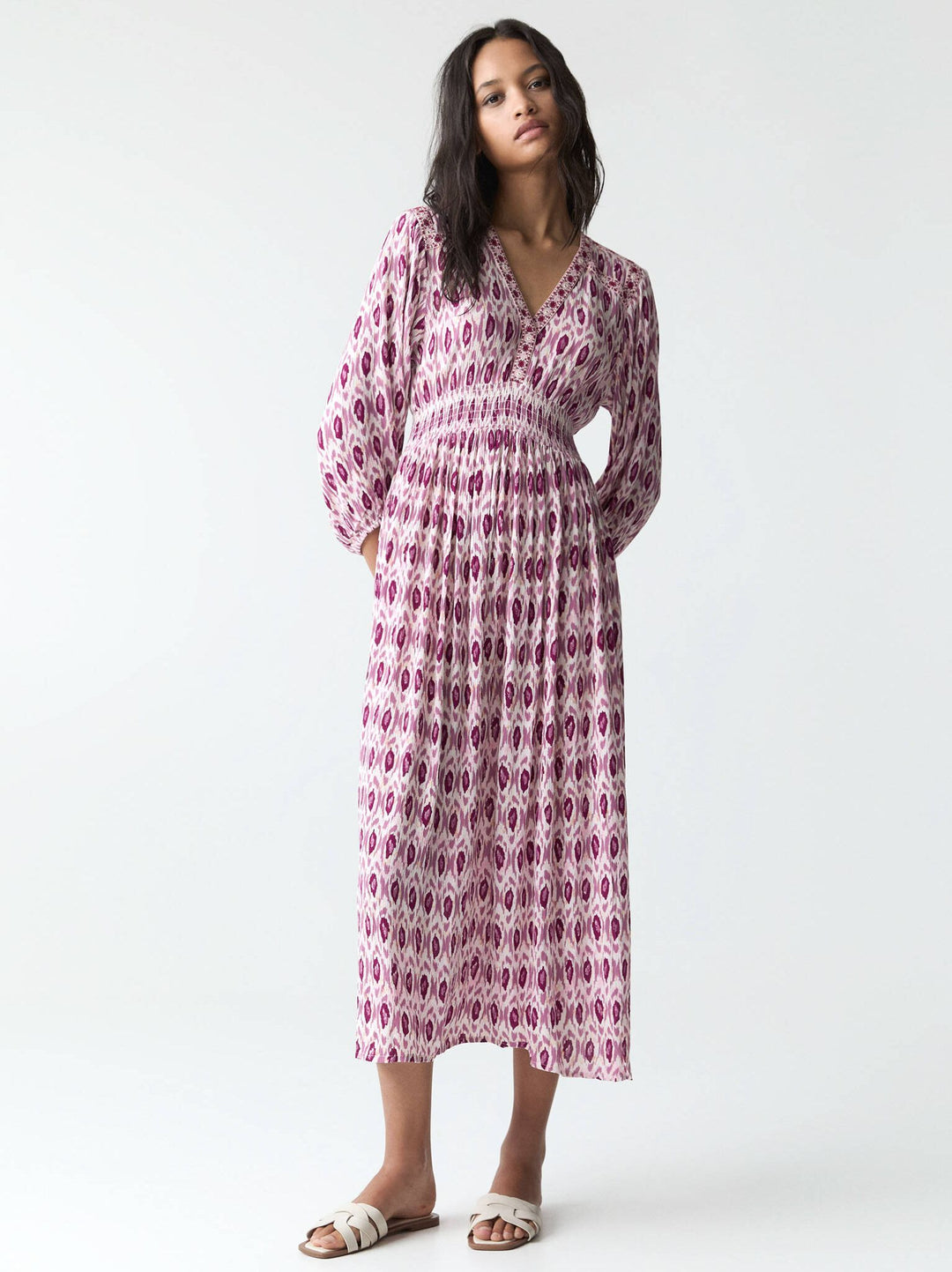 Moudda PULL & BEAR - Robe - Élastiques Taille, Encolure Brodée & Imprimé (Ramadan) - Tunisie 2