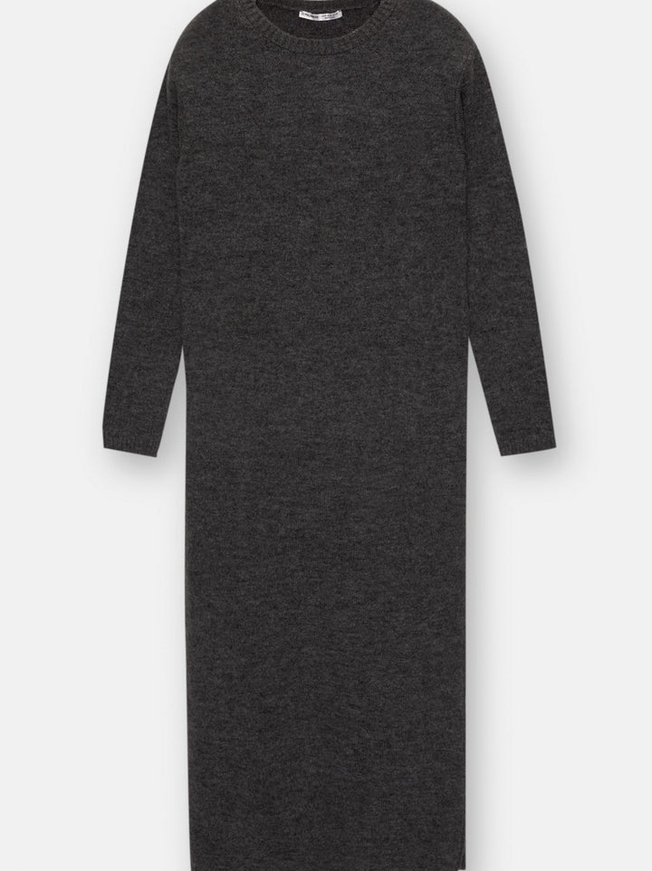 Moudda PULL & BEAR - Robe Maille Longue Ouverture Latérale - Tunisie 1