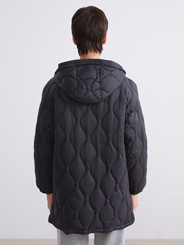 Moudda LC Waikiki - Manteau matelassé léger Femme Noir - Tunisie 5