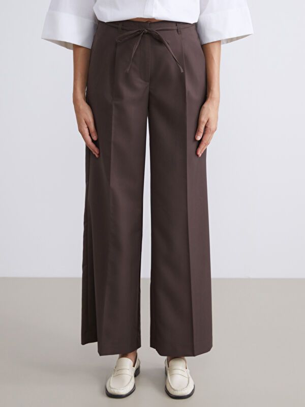 Moudda LC Waikiki - Pantalon tissé moyen Femme Brun foncé - Tunisie 2