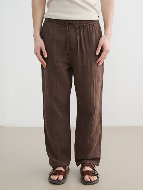 Moudda LC Waikiki - Pantalon mi-saison en tissu pour Homme couleur Marron foncé - Tunisie 2