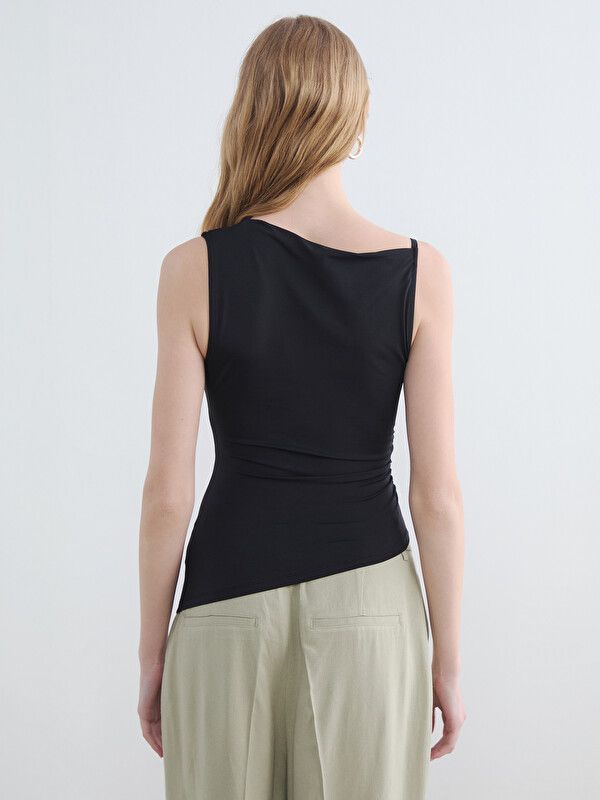 Moudda LC Waikiki - Sans manches en jersey pour Femme couleur Noir - Tunisie 4