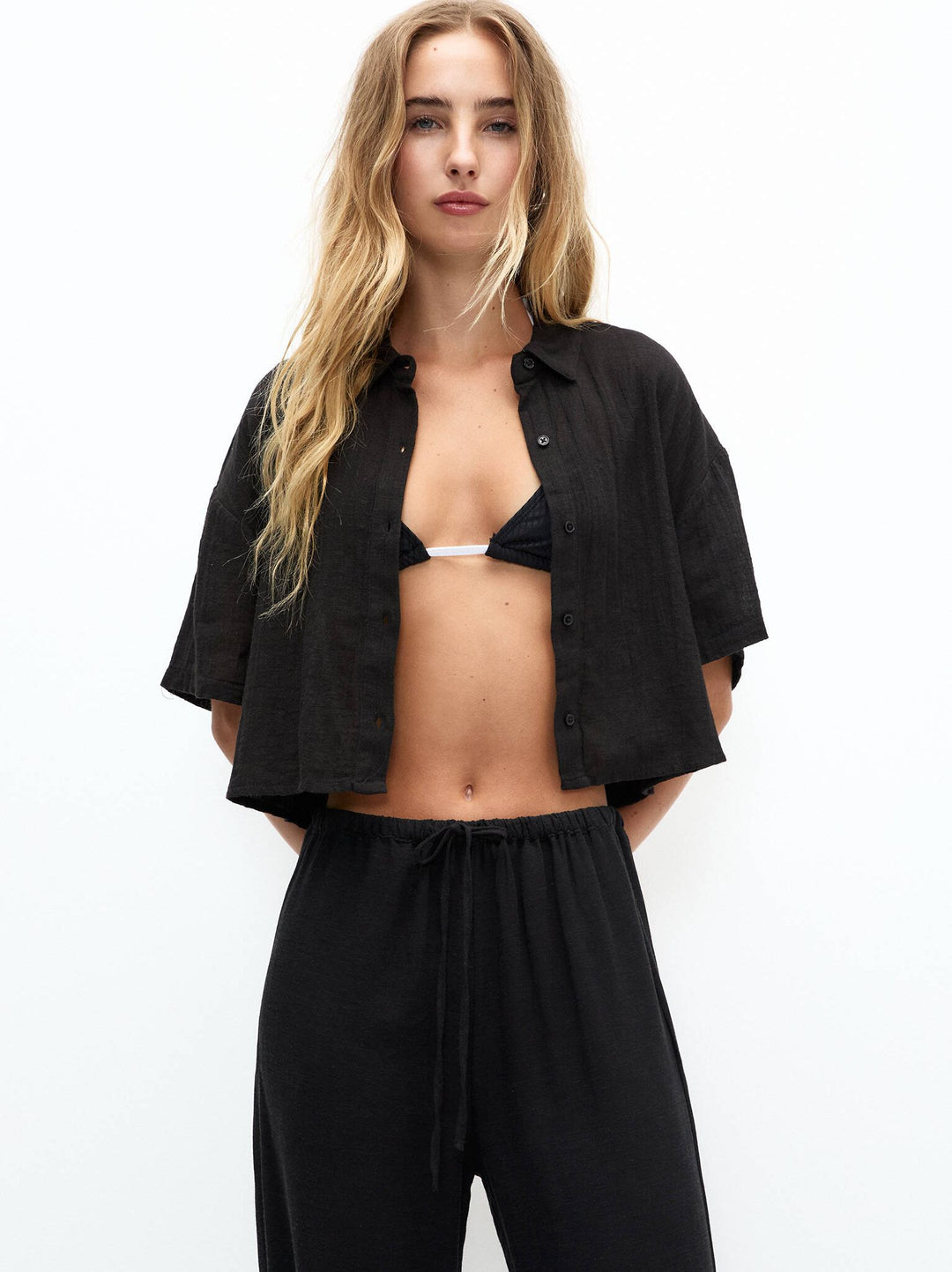 Moudda PULL & BEAR - Chemise Manches Courtes - Tunisie 1