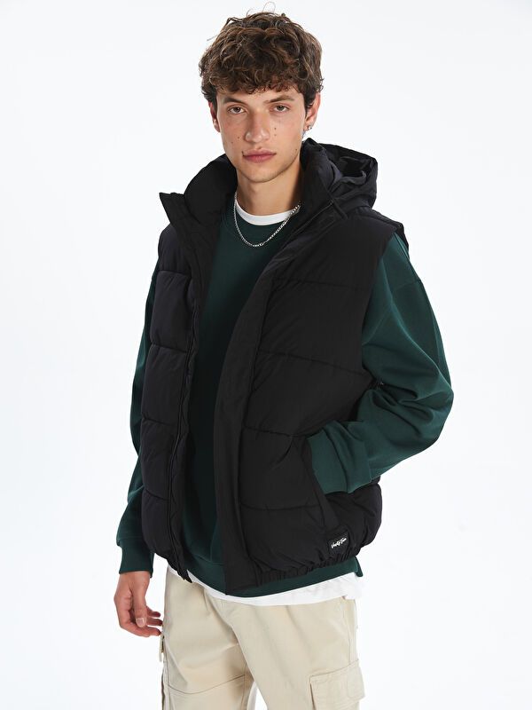 Moudda LC Waikiki - Gilet couleur Noir pour hommes - Tunisie 1