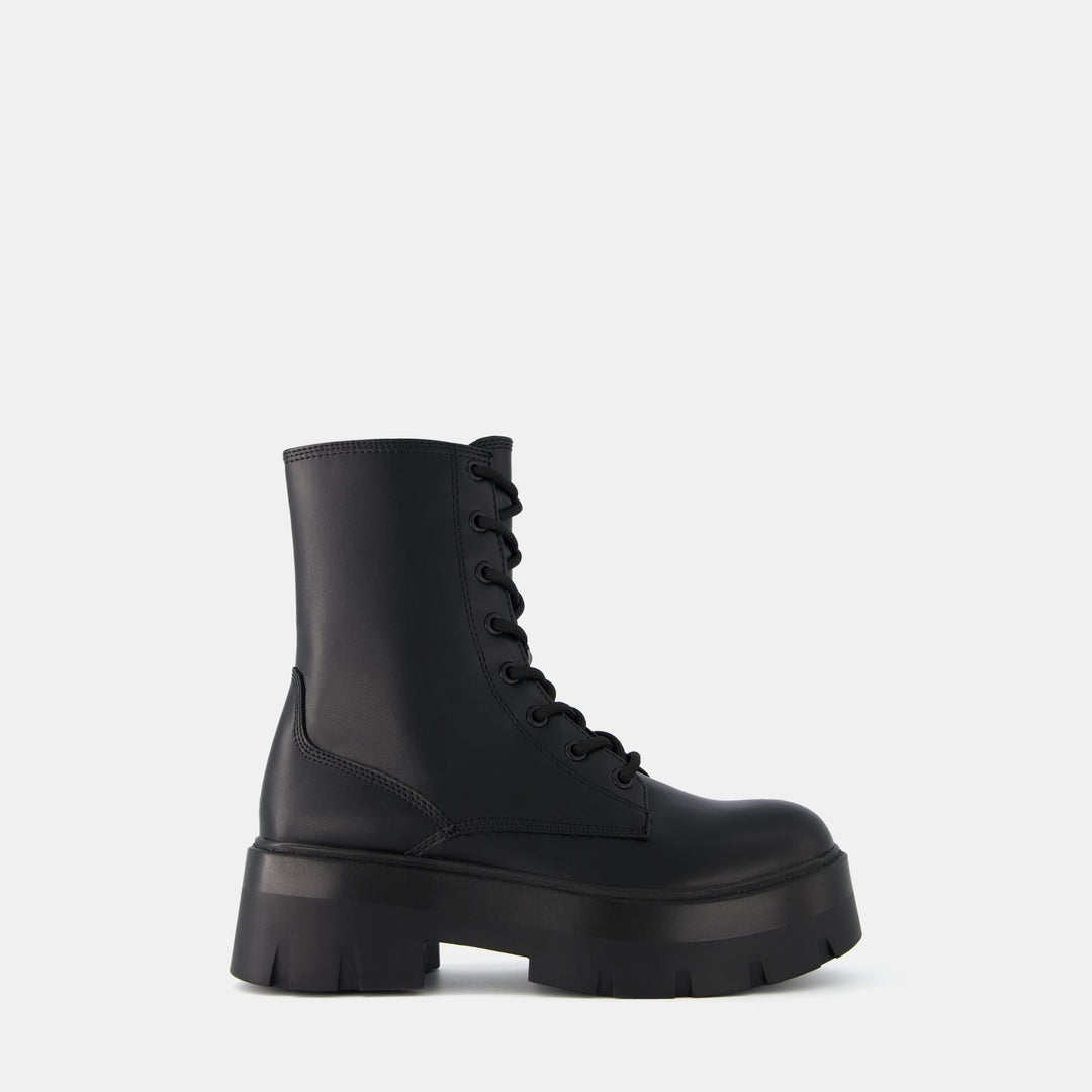 Moudda BERSHKA - Bottines plates lacées - Tunisie 1