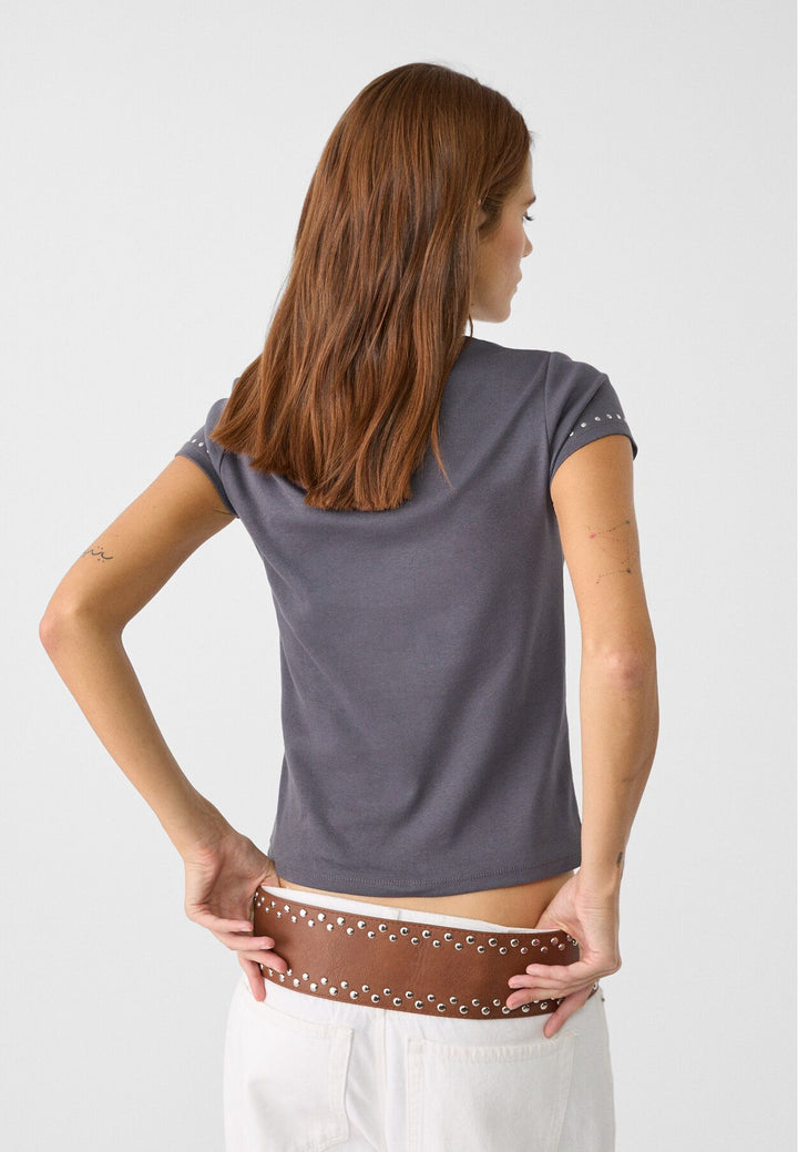 Moudda STRADIVARIUS - T-Shirt Regular M/C Col Rond Fitted avec Détail Clous - Tunisie 5