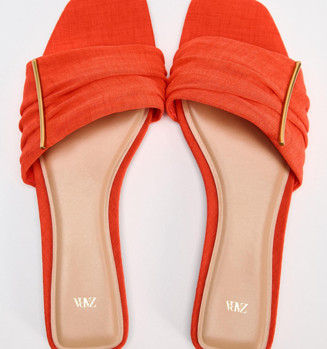 Moudda ZARA - Chaussure plate tissu pièce métallique - Tunisie 5