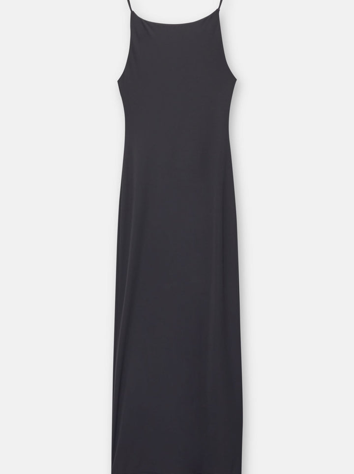Moudda PULL & BEAR - Robe Midi Pièce Dos - Tunisie 1