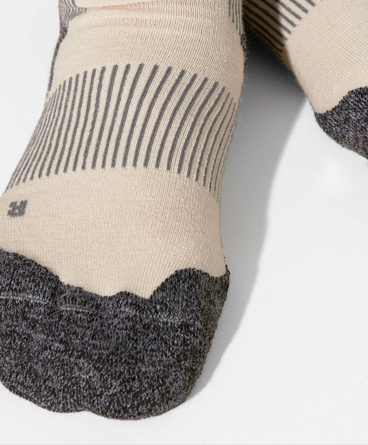 Moudda Oysho - Chaussettes trekking laine technique - Tunisie 3