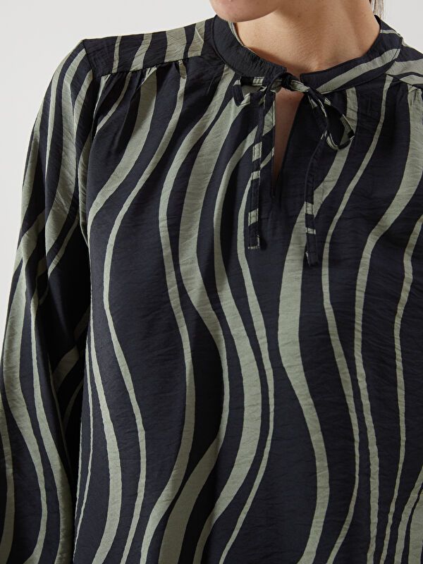 Moudda LC Waikiki - Blouse tissée imprimée manches longues Femme Imprimé vert - Tunisie 3