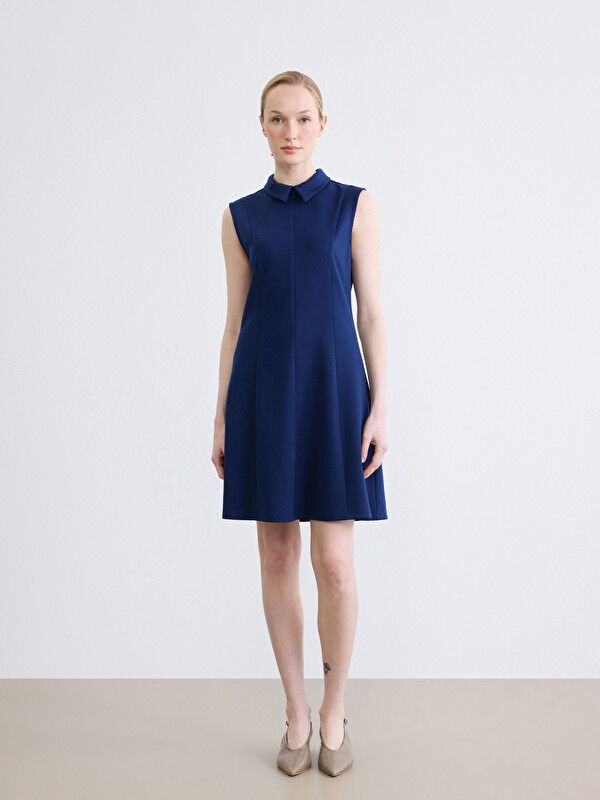 Moudda LC Waikiki - Robe manches courtes en jersey pour Femme couleur Bleu marine - Tunisie 2