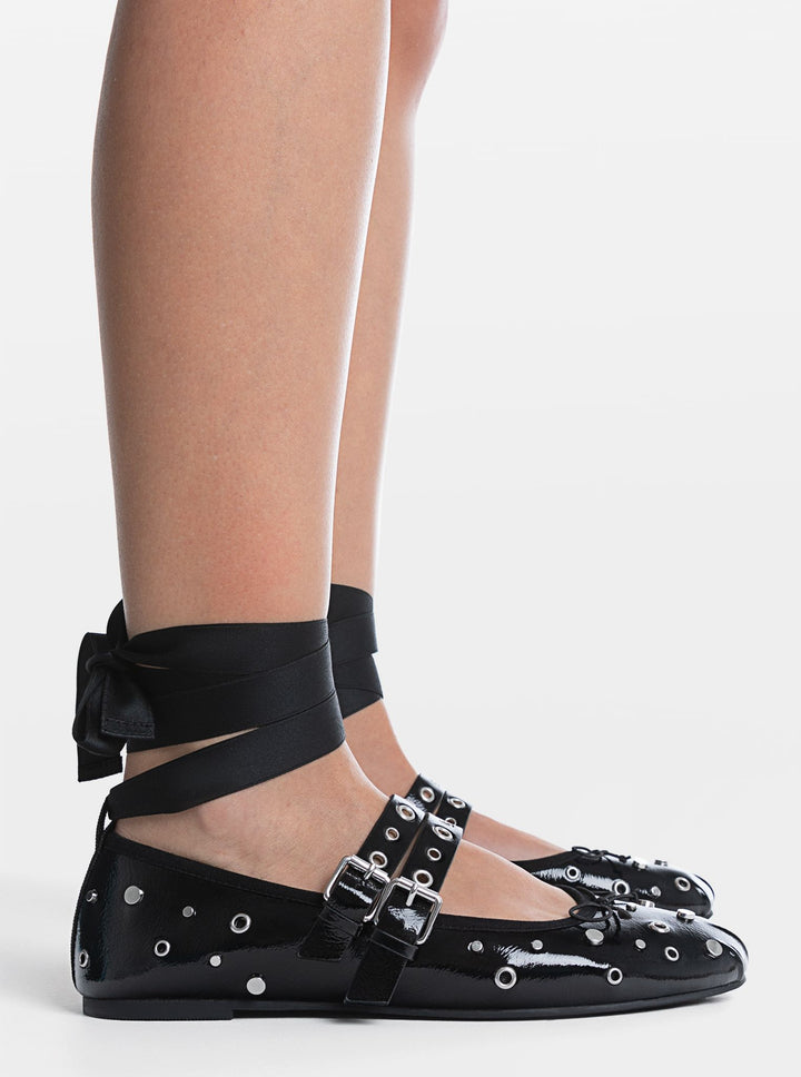 Moudda STRADIVARIUS - Chaussons - Tunisie 3