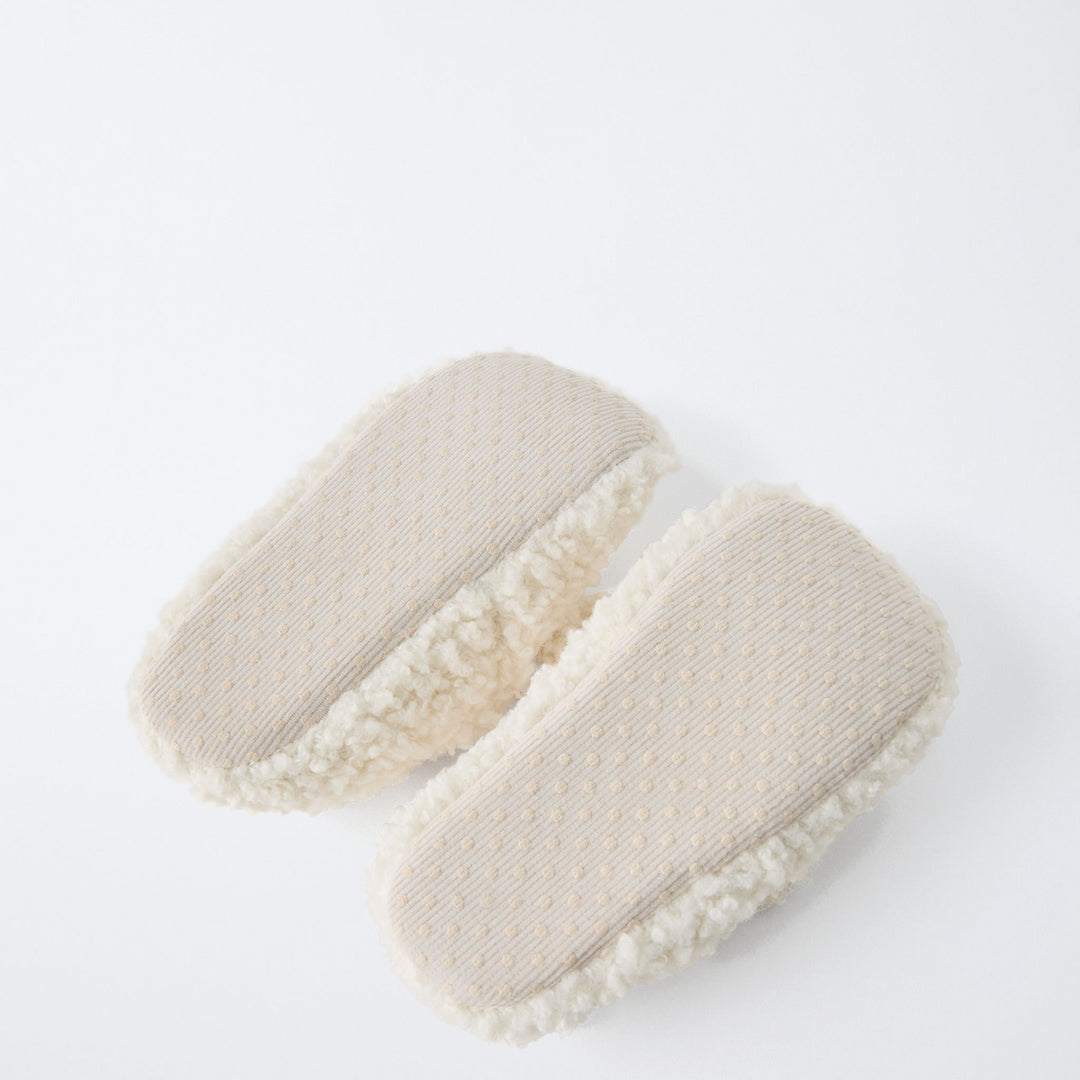 Moudda ZARA - Chaussons effet mouton - Tunisie 4