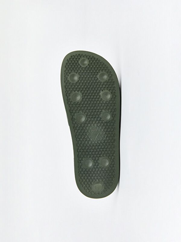 Moudda LC Waikiki - Pantoufles pour Garçon couleur Kaki clair - Tunisie 4