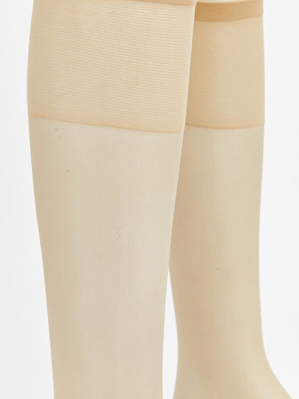 Moudda LC Waikiki - Chaussettes hautes pour Femme couleur Beige clair - Tunisie 5