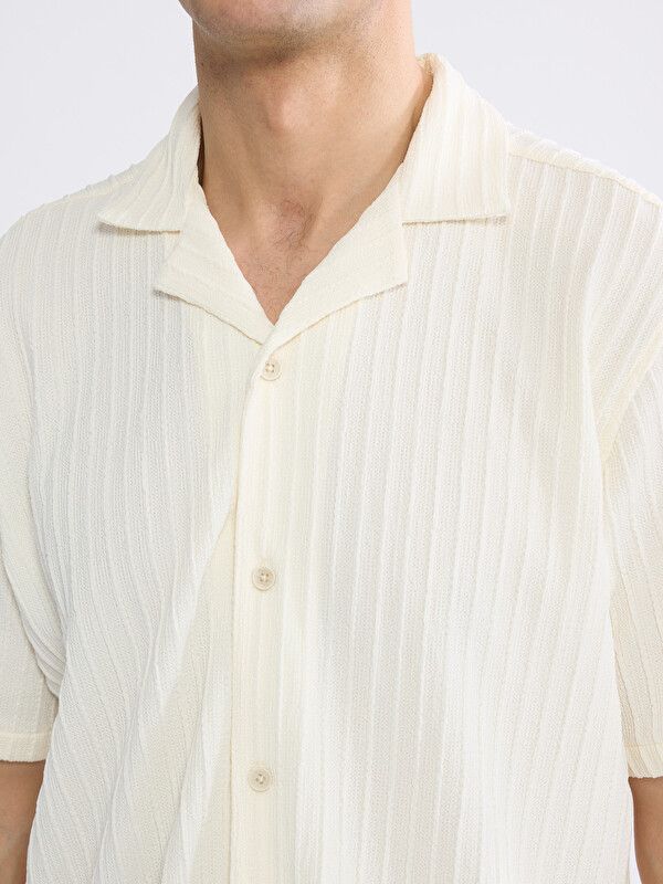 Moudda LC Waikiki - Chemise manches courtes en tissu pour Homme couleur Écru - Tunisie 3