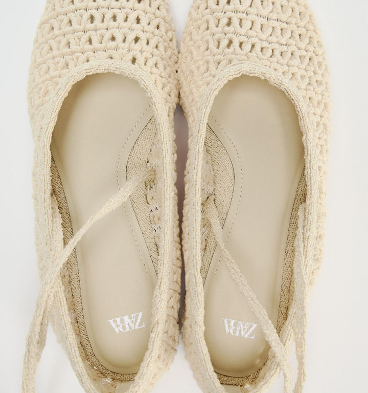 Moudda ZARA - Ballerines lacets crochet - Tunisie 4