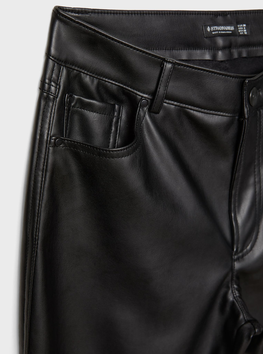 Moudda STRADIVARIUS - Jean D74 Flare Stretch en Simili Cuir - Tunisie 4