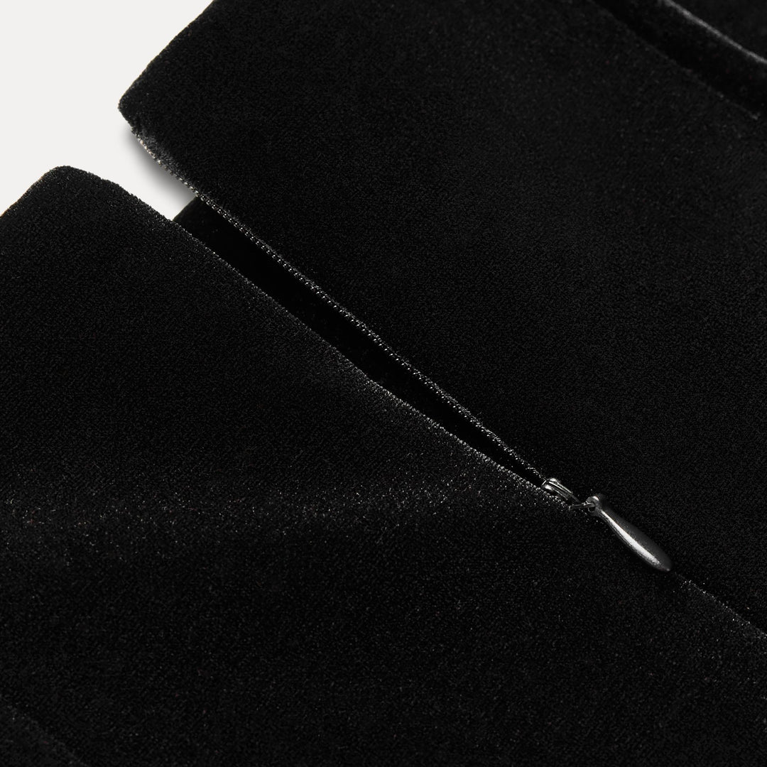 Moudda ZARA - Jupe mi-longue tubulaire velours boutons dorés - Tunisie 5