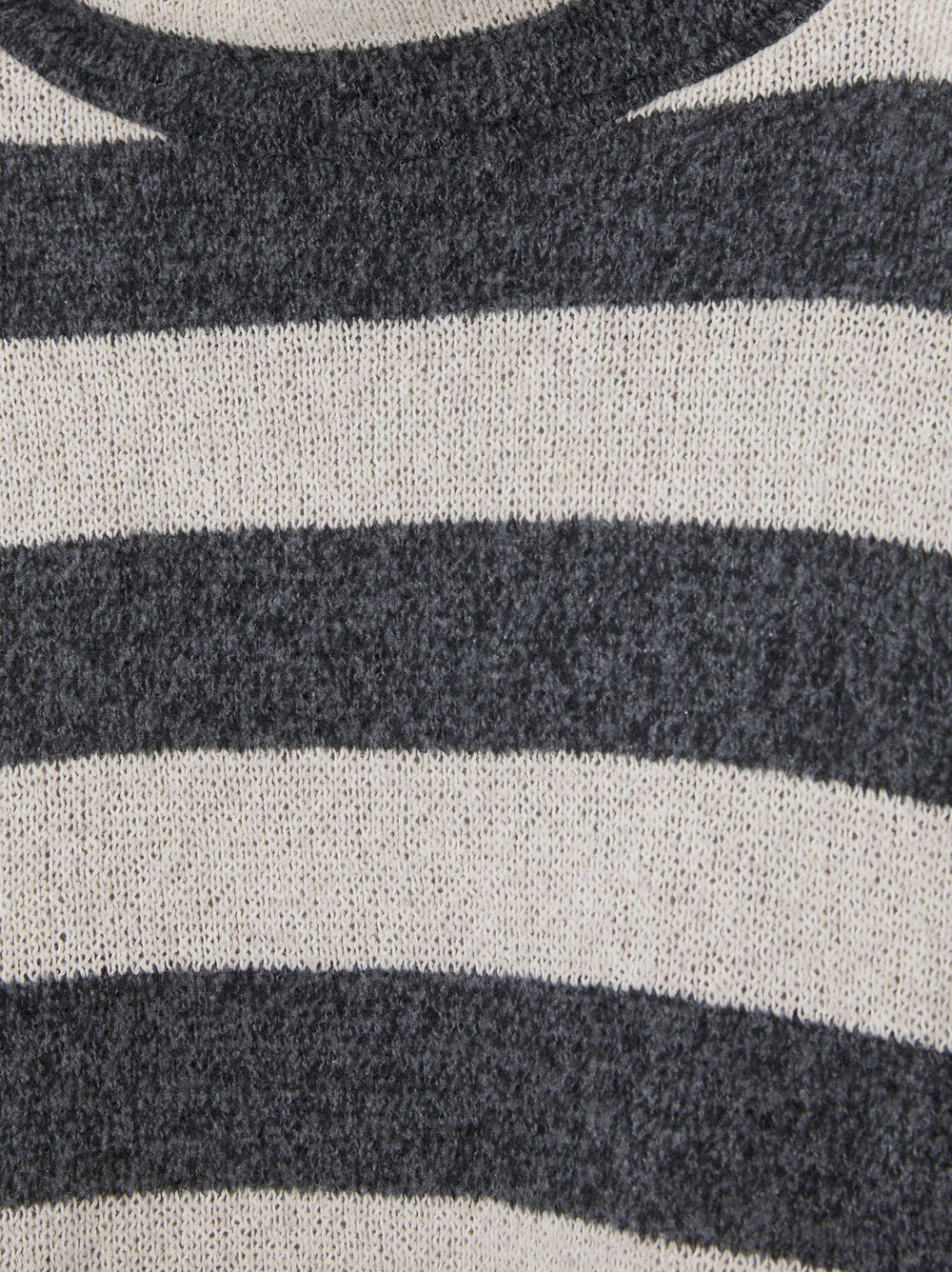Moudda PULL & BEAR - Sweater - Tunisie 2