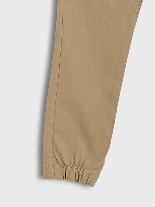 Moudda LC Waikiki - Pantalon tissé basique Garçon Beige foncé - Tunisie 3
