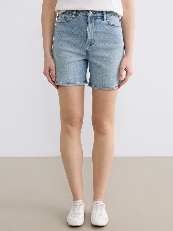 Moudda LC Waikiki - Short en jean pour Femme couleur Bleu clair délavé à l'acide - Tunisie 2