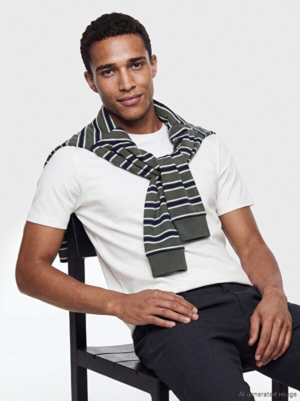 Moudda LC Waikiki - T-shirt manches courtes en jersey pour Homme couleur Crème - Tunisie 1