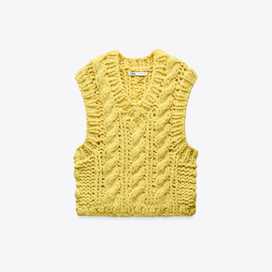 Moudda ZARA - Gilet Maille Fantaisie - Tresses & Boutons Latéraux - Tunisie 1
