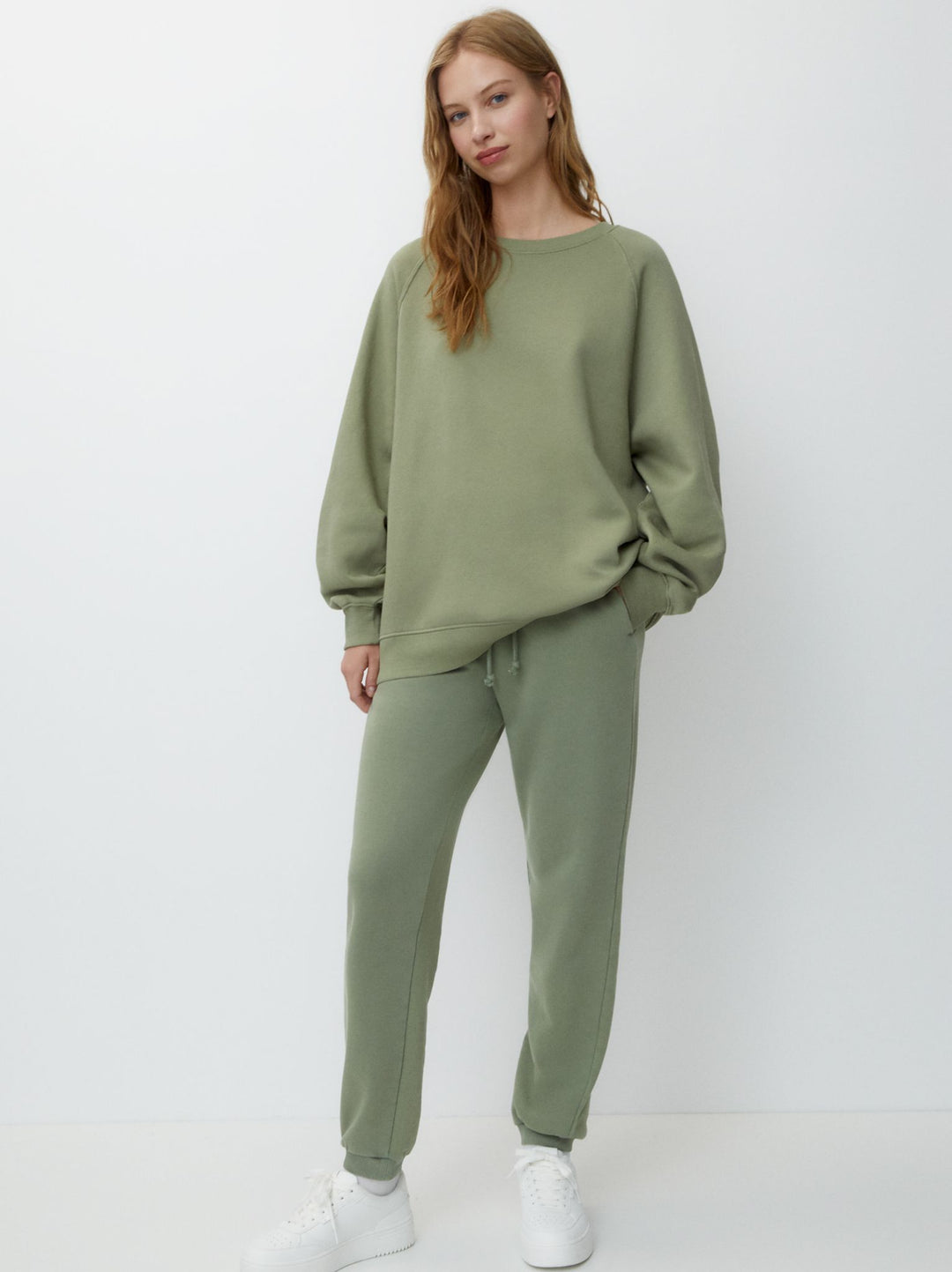 Moudda PULL & BEAR - Trousers - Tunisie 1